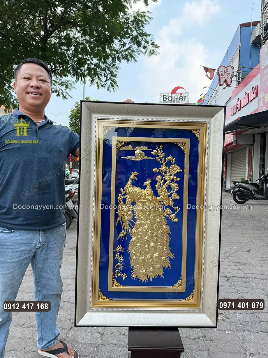 Tranh c&oacute; k&iacute;ch thước nhỏ nhắn, th&iacute;ch hợp treo trang tr&iacute; trong mọi kh&ocirc;ng gian